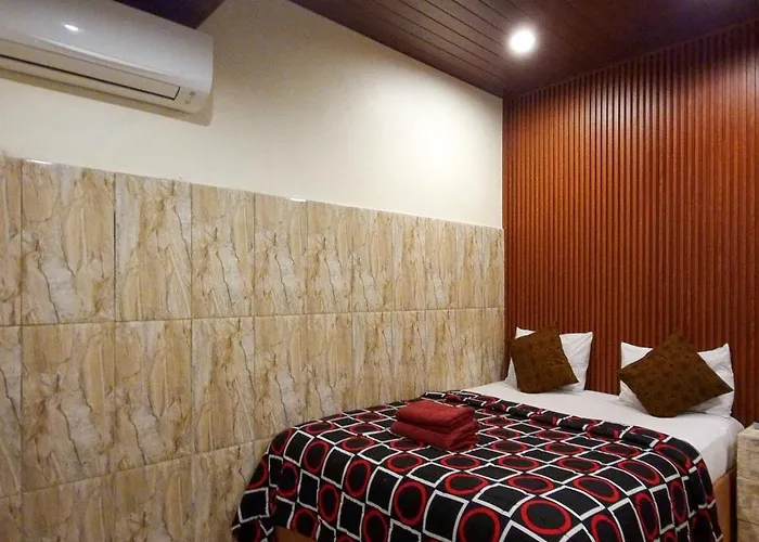 Gustav Bali And Massage 3*